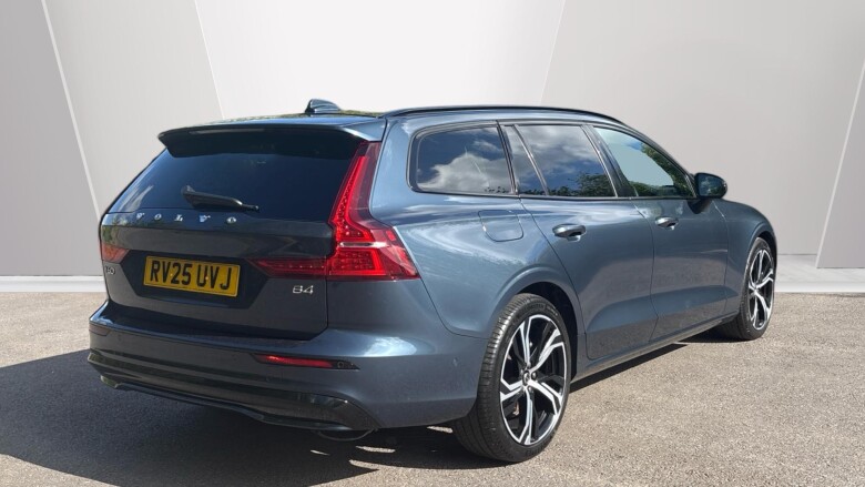 Volvo V60 2.0 B4P Ultra Dark 5dr Auto Petrol Estate